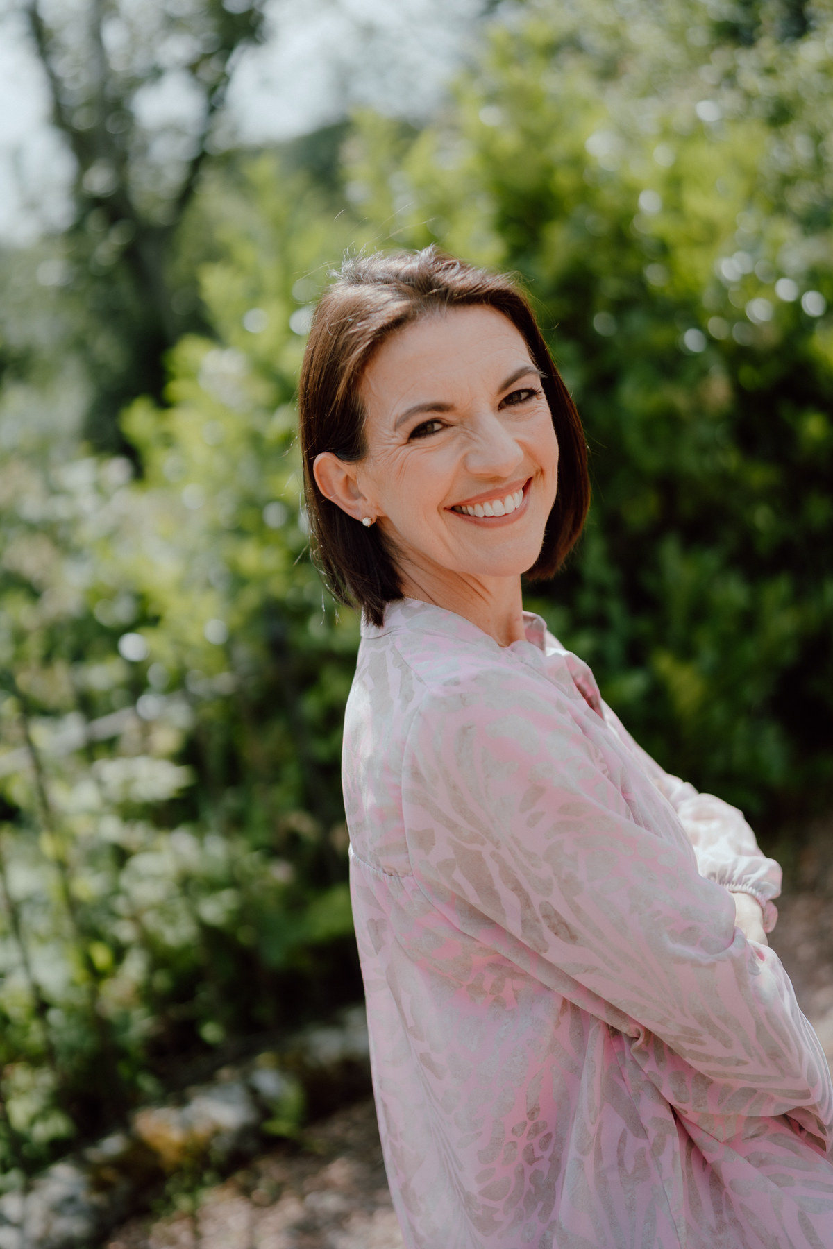 Dr Elaine Halley